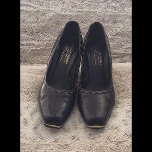 Donald J Pliner heels